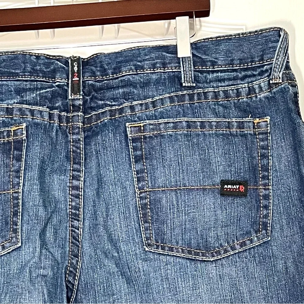 Ariat FR M3 Loose Straight Leg Jeans Men’s 42x32 Blue Frame Resistant Work - Picture 6 of 16